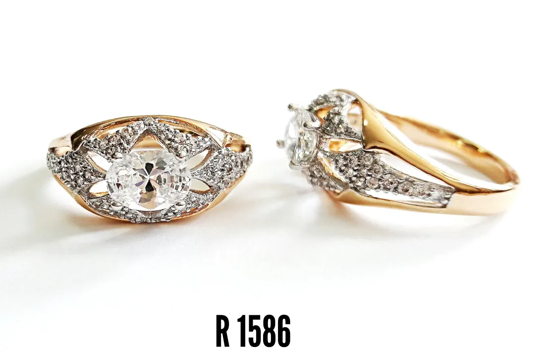 R 1586